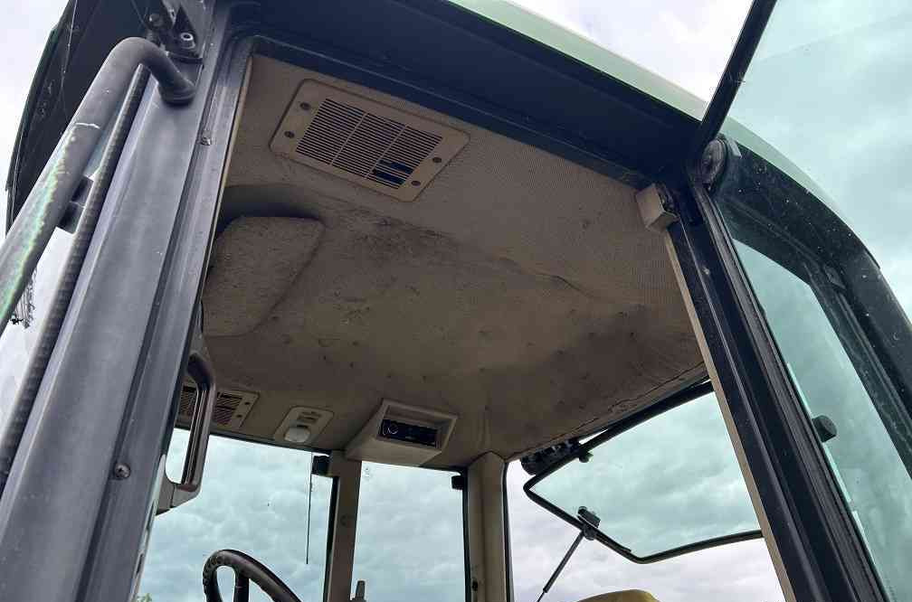 John Deere 6410 premium, tls airco, powerquad! - Traktorius: foto 4 John Deere 6410 premium, tls airco, powerquad! - Traktorius: foto 4