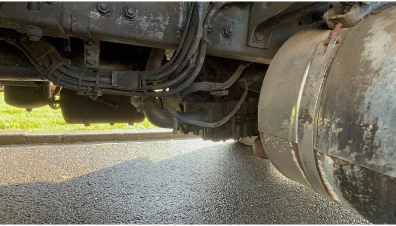 DAF CF 75 Daf CF75-270 Geesink EURO3 - Šiukšliavežis: foto 4 DAF CF 75 Daf CF75-270 Geesink EURO3 - Šiukšliavežis: foto 4