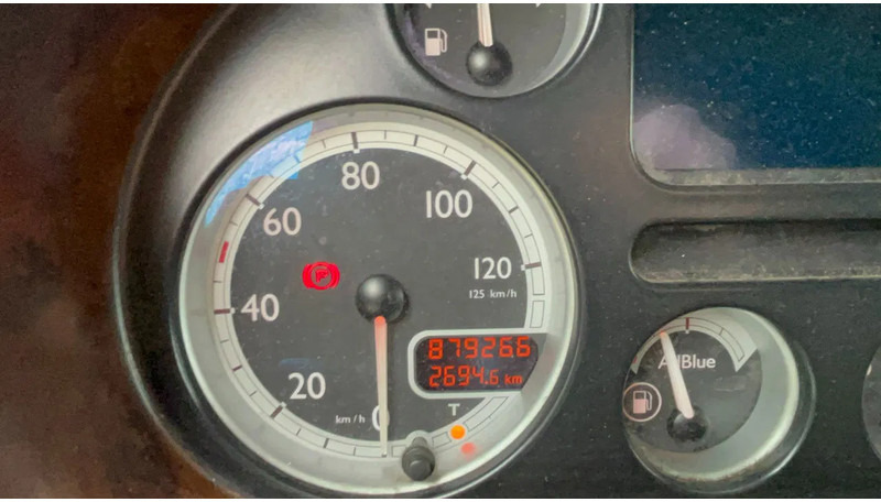 DAF CF 85.410 Schuifzijlen wagen 6x2 Daf CF85 - Furgonas sunkvežimis: foto 5 DAF CF 85.410 Schuifzijlen wagen 6x2 Daf CF85 - Furgonas sunkvežimis: foto 5