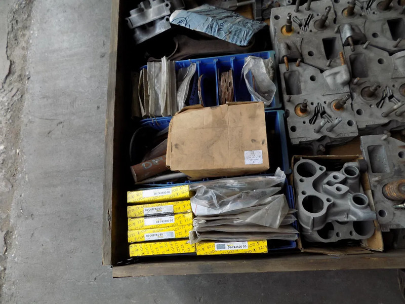 Deutz onderdelen motor - Variklis: foto 3 Deutz onderdelen motor - Variklis: foto 3