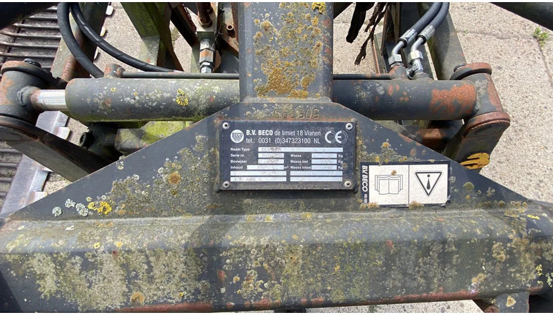 Ratinis krautuvas JCB KNIKSCHOVEL 406: foto 20