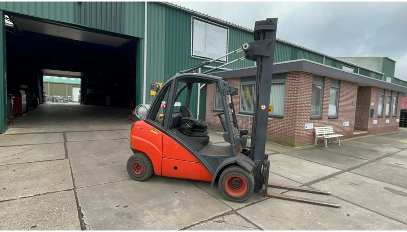 Linde H35T Linde H35 T - Dujinis krautuvas: foto 1 Linde H35T Linde H35 T - Dujinis krautuvas: foto 1
