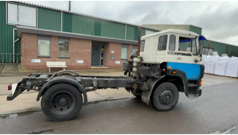 DAF 2500 Daf 2500 TI chassis - Vilkikas: foto 4 DAF 2500 Daf 2500 TI chassis - Vilkikas: foto 4