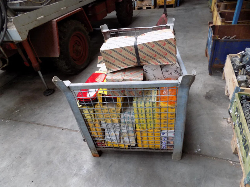 Verlichting voor truck en trailer HELLA VERLICHTING truck en trailer - Galinis žibintas: foto 4 Verlichting voor truck en trailer HELLA VERLICHTING truck en trailer - Galinis žibintas: foto 4