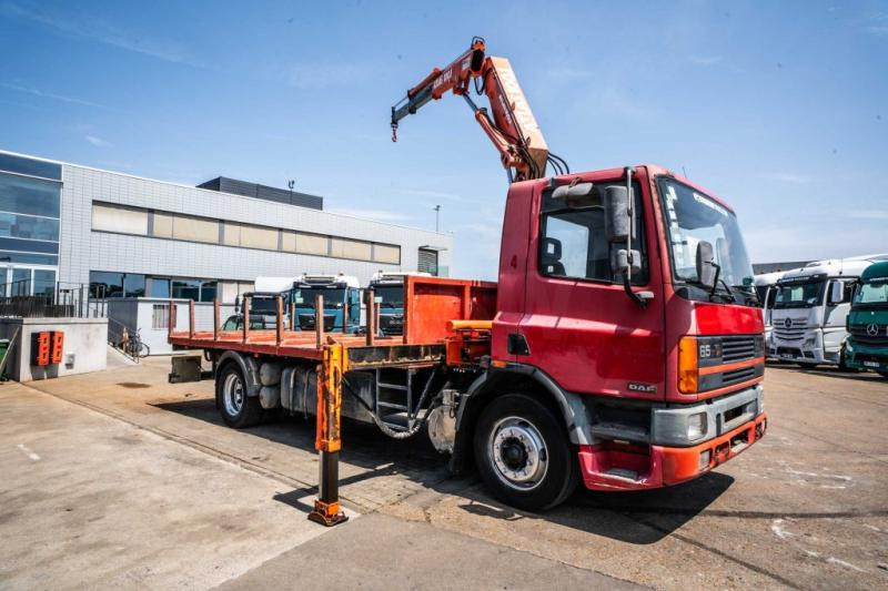 DAF 65.180 - ATLAS 100.1 - Platforminis/ Bortinis sunkvežimis, Sunkvežimis su kranu: foto 2 DAF 65.180 - ATLAS 100.1 - Platforminis/ Bortinis sunkvežimis, Sunkvežimis su kranu: foto 2