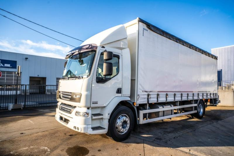 DAF LF 55.250 - Tentinis sunkvežimis: foto 1 DAF LF 55.250 - Tentinis sunkvežimis: foto 1