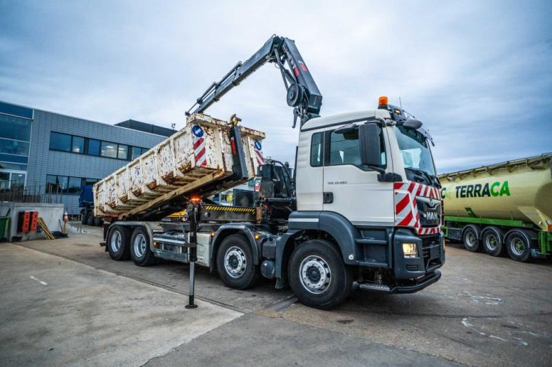 MAN TGS 32.420 BL + HIAB X-HIDUO 188/3x - Hook-lift sunkvežimis, Sunkvežimis su kranu: foto 2 MAN TGS 32.420 BL + HIAB X-HIDUO 188/3x - Hook-lift sunkvežimis, Sunkvežimis su kranu: foto 2