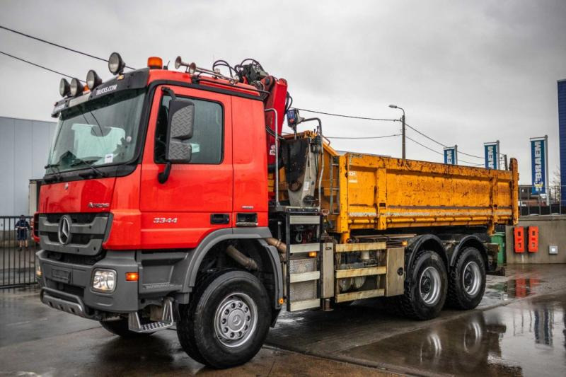 Mercedes ACTROS 3344 AK - HMF1643 Z2 - Savivartis sunkvežimis, Sunkvežimis su kranu: foto 1 Mercedes ACTROS 3344 AK - HMF1643 Z2 - Savivartis sunkvežimis, Sunkvežimis su kranu: foto 1