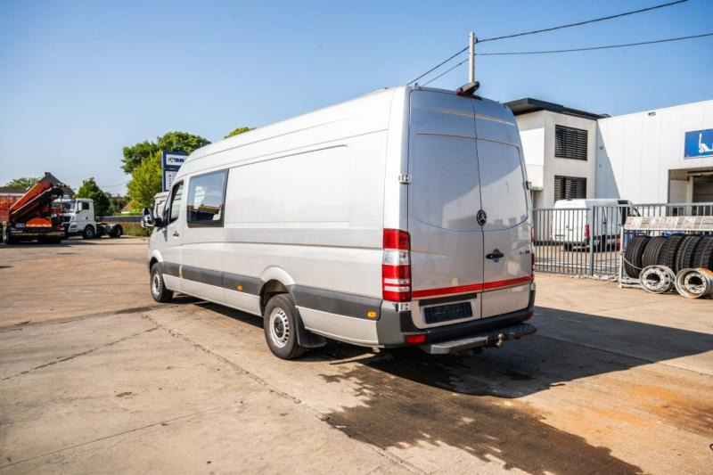 Mercedes Sprinter 319 CDI/3.5+6 p. - Krovininis mikroautobusas: foto 5 Mercedes Sprinter 319 CDI/3.5+6 p. - Krovininis mikroautobusas: foto 5