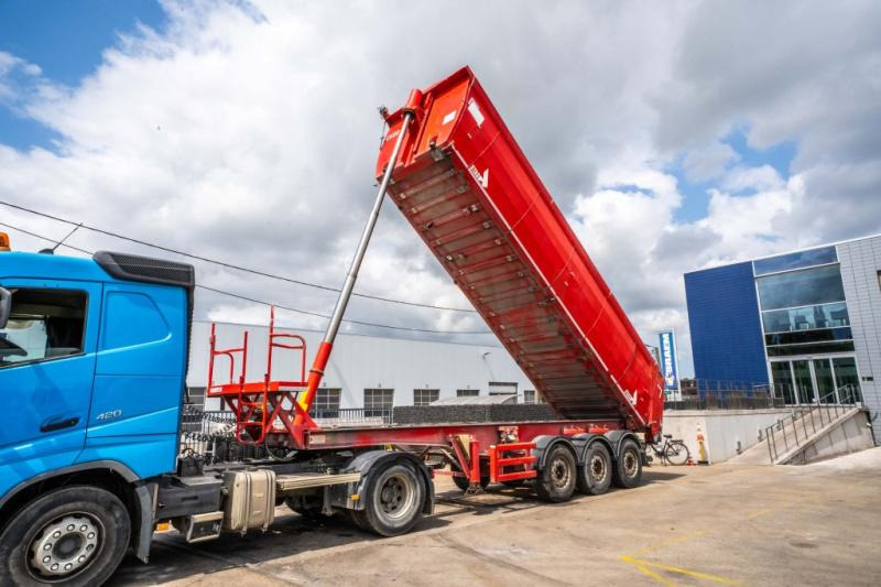 Stas S300XC -C1B-ALU - Savivartis puspriekabė: foto 1 Stas S300XC -C1B-ALU - Savivartis puspriekabė: foto 1