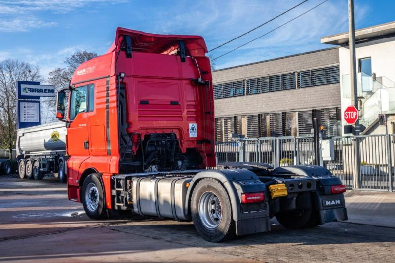 MAN TGX 18.500 XLX LLS - Vilkikas: foto 4 MAN TGX 18.500 XLX LLS - Vilkikas: foto 4