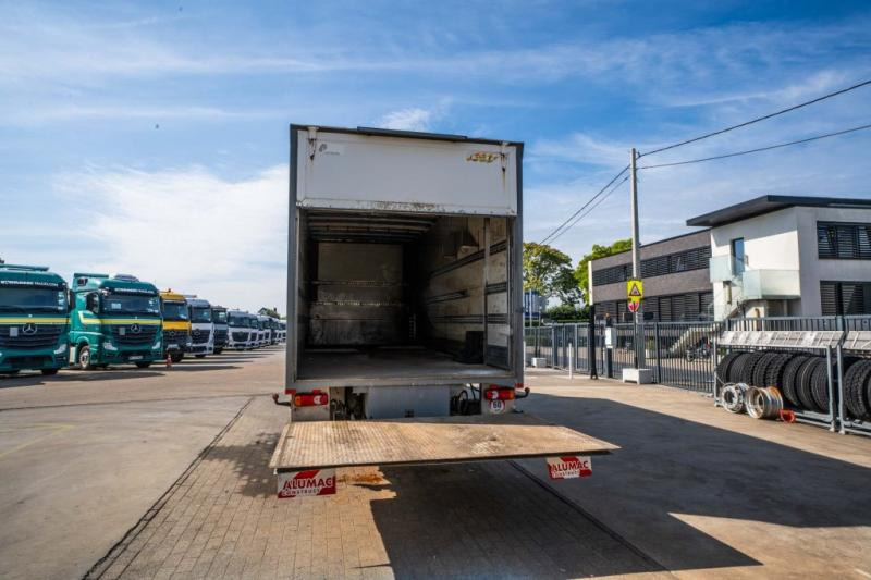 Volvo FL 240 (18t) + DHOLLANDIA 1.5T lizingą Volvo FL 240 (18t) + DHOLLANDIA 1.5T: foto 6