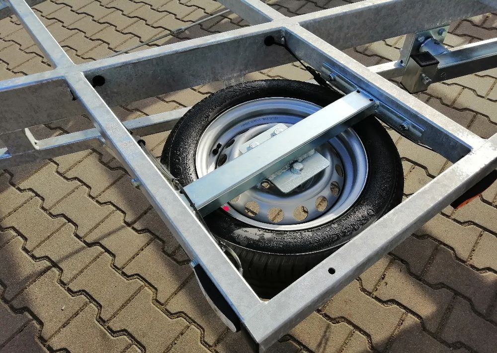 Besttrailers TINY HOUSE (Domki mobilne) 7,2x2,45 m DMC 3500 kg, 2 osie, 13", 4 podpory - Važiuoklės priekaba: foto 3 Besttrailers TINY HOUSE (Domki mobilne) 7,2x2,45 m DMC 3500 kg, 2 osie, 13", 4 podpory - Važiuoklės priekaba: foto 3