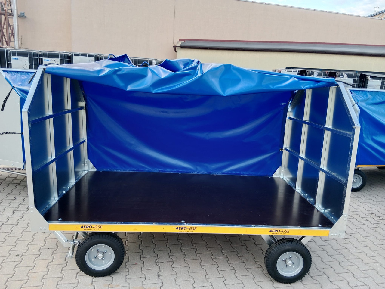 AERO-GSE BAGGAGE CART BC-ZW30-D2400 - Orlaivių pagalbinė antžeminė įranga: foto 1 AERO-GSE BAGGAGE CART BC-ZW30-D2400 - Orlaivių pagalbinė antžeminė įranga: foto 1