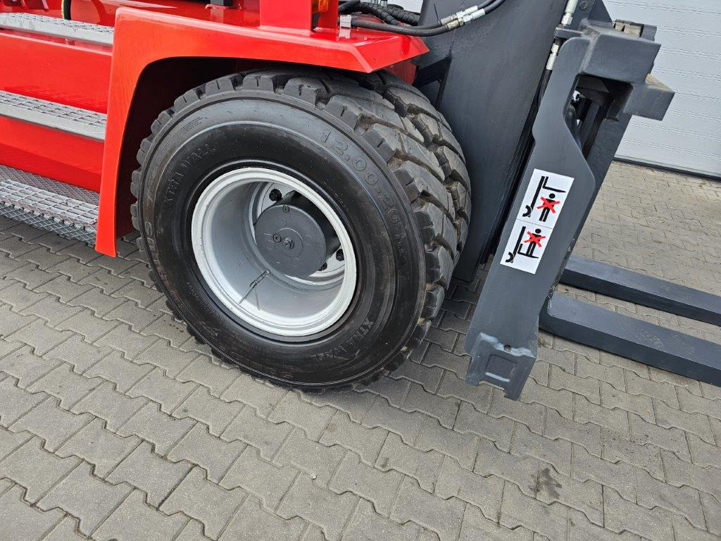 Kalmar DCE100-12 - Dyzelinis krautuvas: foto 2 Kalmar DCE100-12 - Dyzelinis krautuvas: foto 2