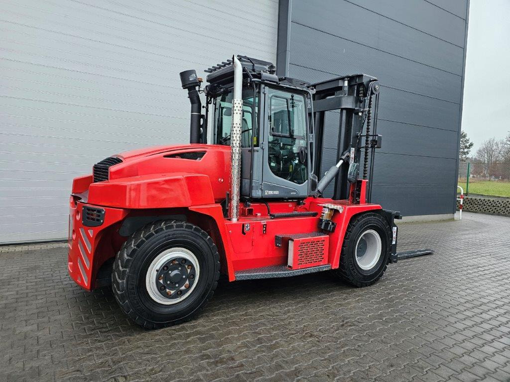 Kalmar DCG120-6 - Dyzelinis krautuvas: foto 3 Kalmar DCG120-6 - Dyzelinis krautuvas: foto 3