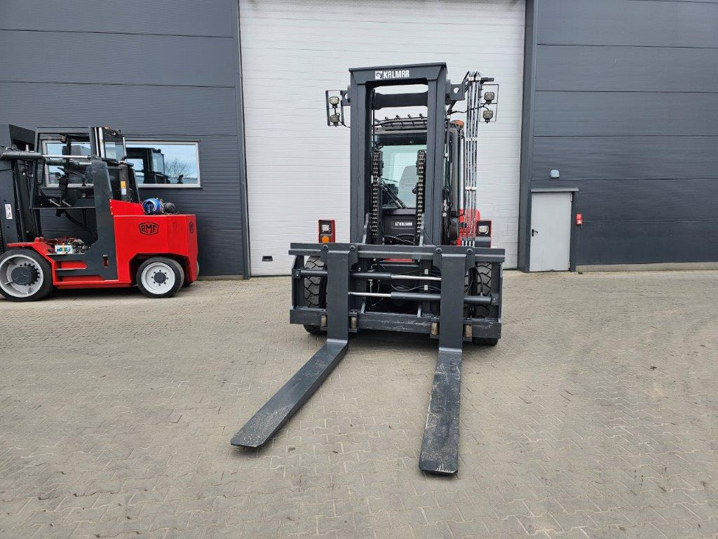 Kalmar DCG160-12 - FREIHUB - Dyzelinis krautuvas: foto 4 Kalmar DCG160-12 - FREIHUB - Dyzelinis krautuvas: foto 4