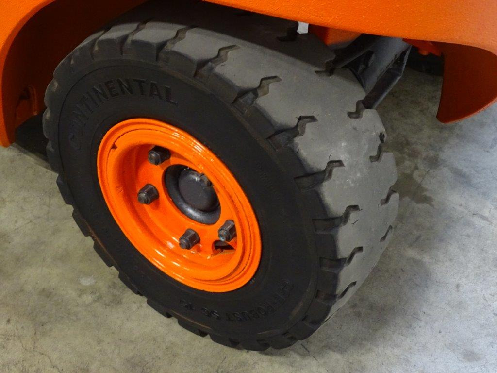 Linde H30D - Dyzelinis krautuvas: foto 2 Linde H30D - Dyzelinis krautuvas: foto 2