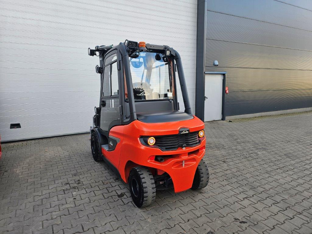 Linde H35D-01 - TRIPLEX - NEU MODEL - Dyzelinis krautuvas: foto 5 Linde H35D-01 - TRIPLEX - NEU MODEL - Dyzelinis krautuvas: foto 5