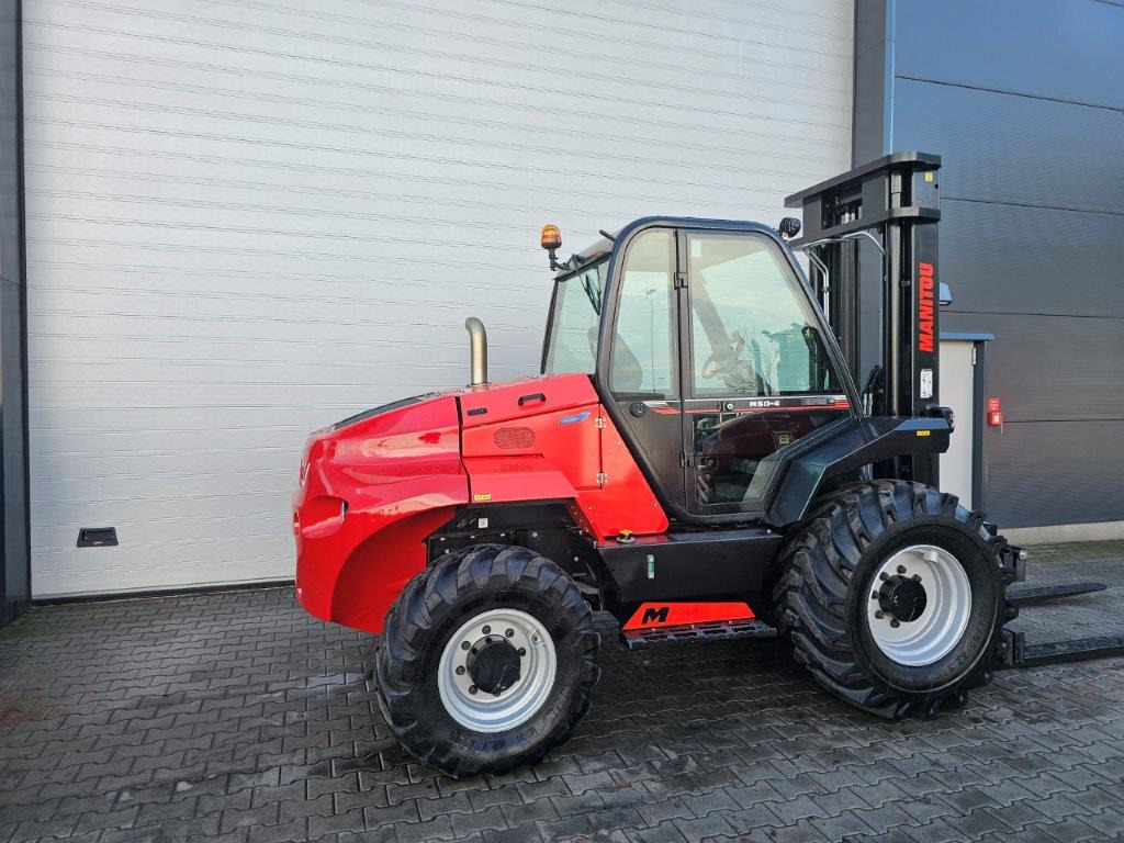 Manitou M50-4D - TRIPLEX- 4x4 - Krautuvas-visureigis: foto 3 Manitou M50-4D - TRIPLEX- 4x4 - Krautuvas-visureigis: foto 3