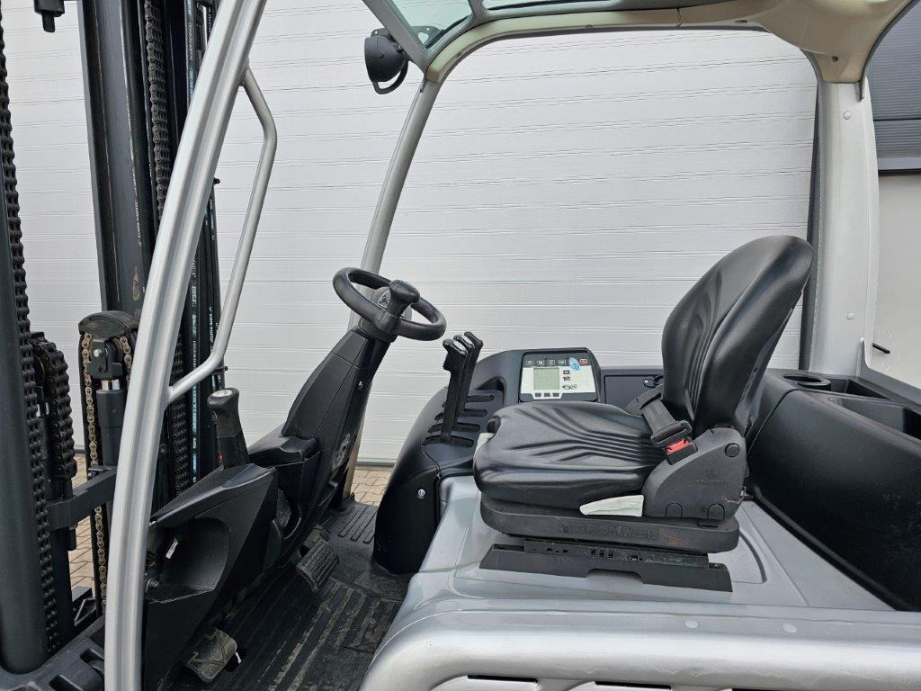 Still RX60-50 - TRIPLEX - Elektrinis krautuvas: foto 4 Still RX60-50 - TRIPLEX - Elektrinis krautuvas: foto 4