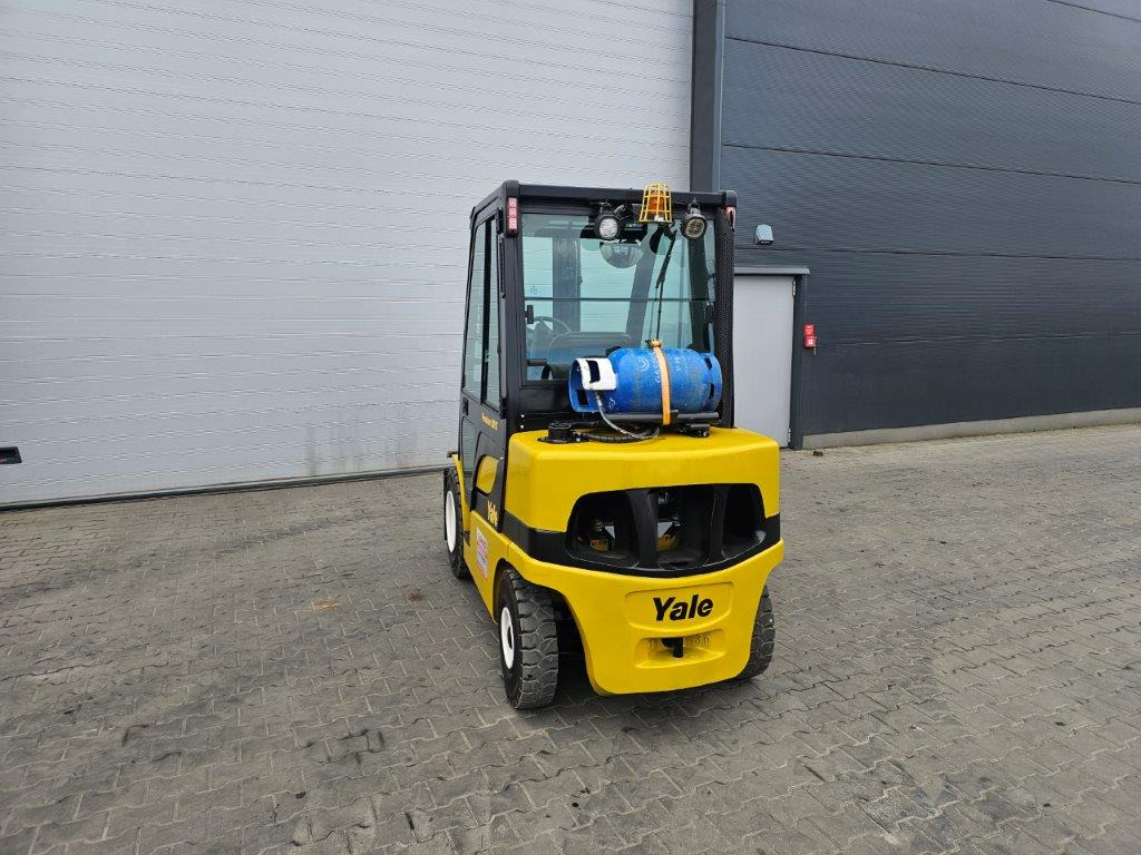 Yale GLP30VX - TRIPLEX - Šakinis krautuvas: foto 5 Yale GLP30VX - TRIPLEX - Šakinis krautuvas: foto 5