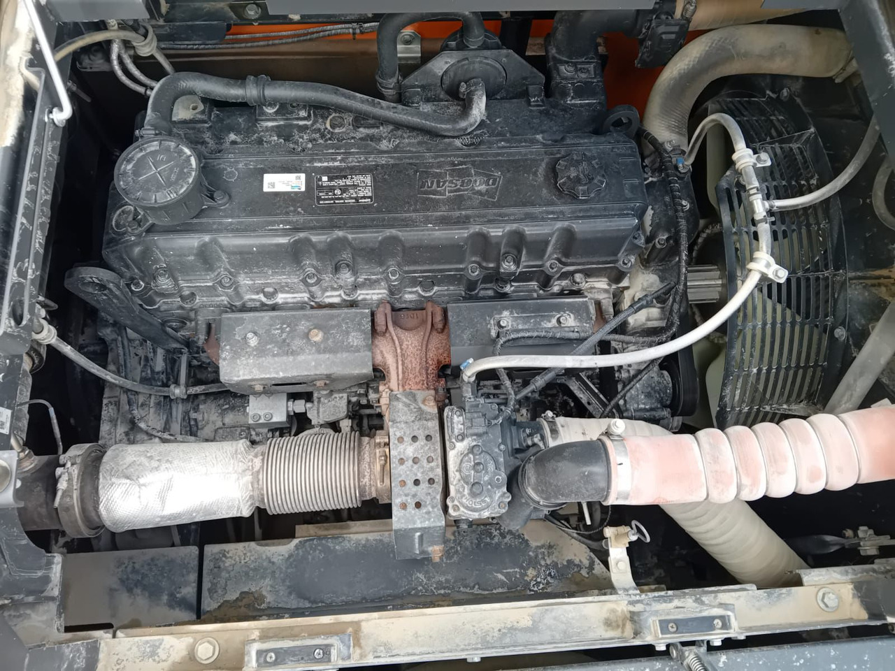 Vikšrinis ekskavatorius DOOSAN DX350LC-7: foto 12