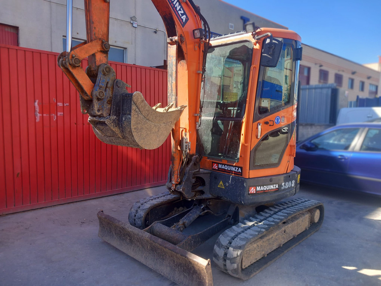 DOOSAN DX35Z - Mini ekskavatorius: foto 3 DOOSAN DX35Z - Mini ekskavatorius: foto 3