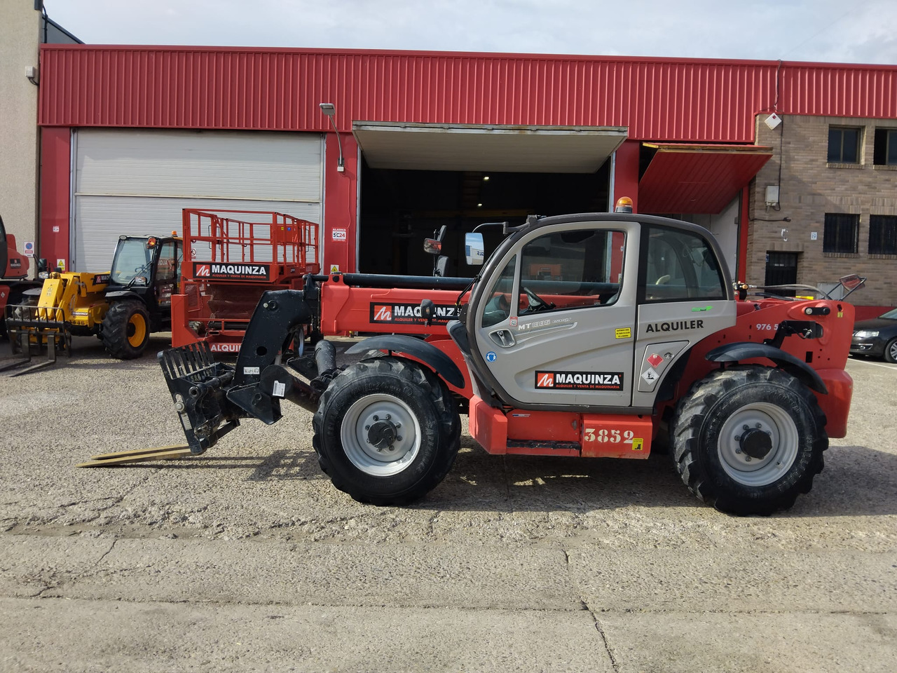 MANITOU MT1335 EASY - Teleskopinis krautuvas: foto 1 MANITOU MT1335 EASY - Teleskopinis krautuvas: foto 1