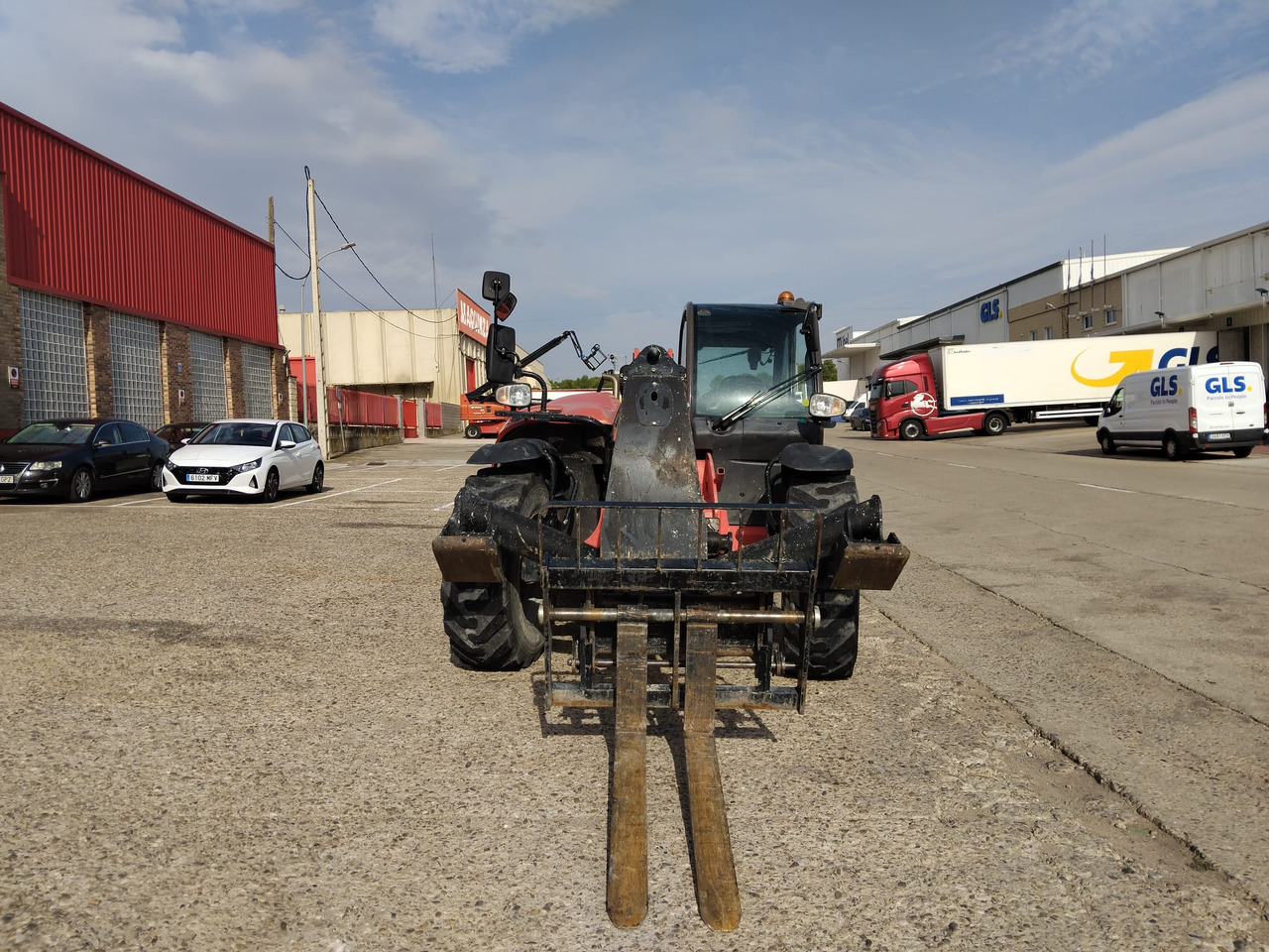 MANITOU MT1335 EASY - Teleskopinis krautuvas: foto 3 MANITOU MT1335 EASY - Teleskopinis krautuvas: foto 3