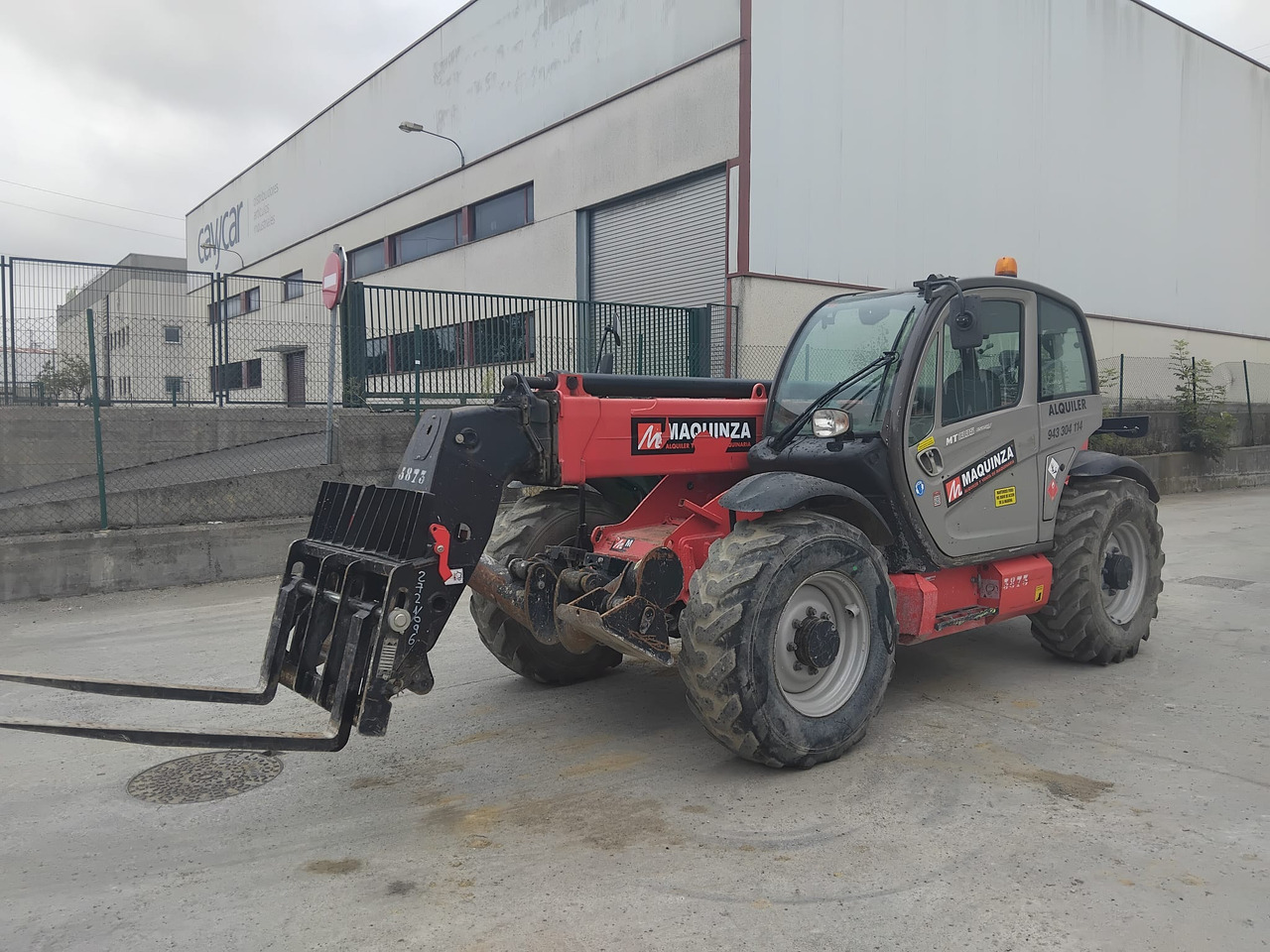 MANITOU MT1335 EASY - Teleskopinis krautuvas: foto 4 MANITOU MT1335 EASY - Teleskopinis krautuvas: foto 4