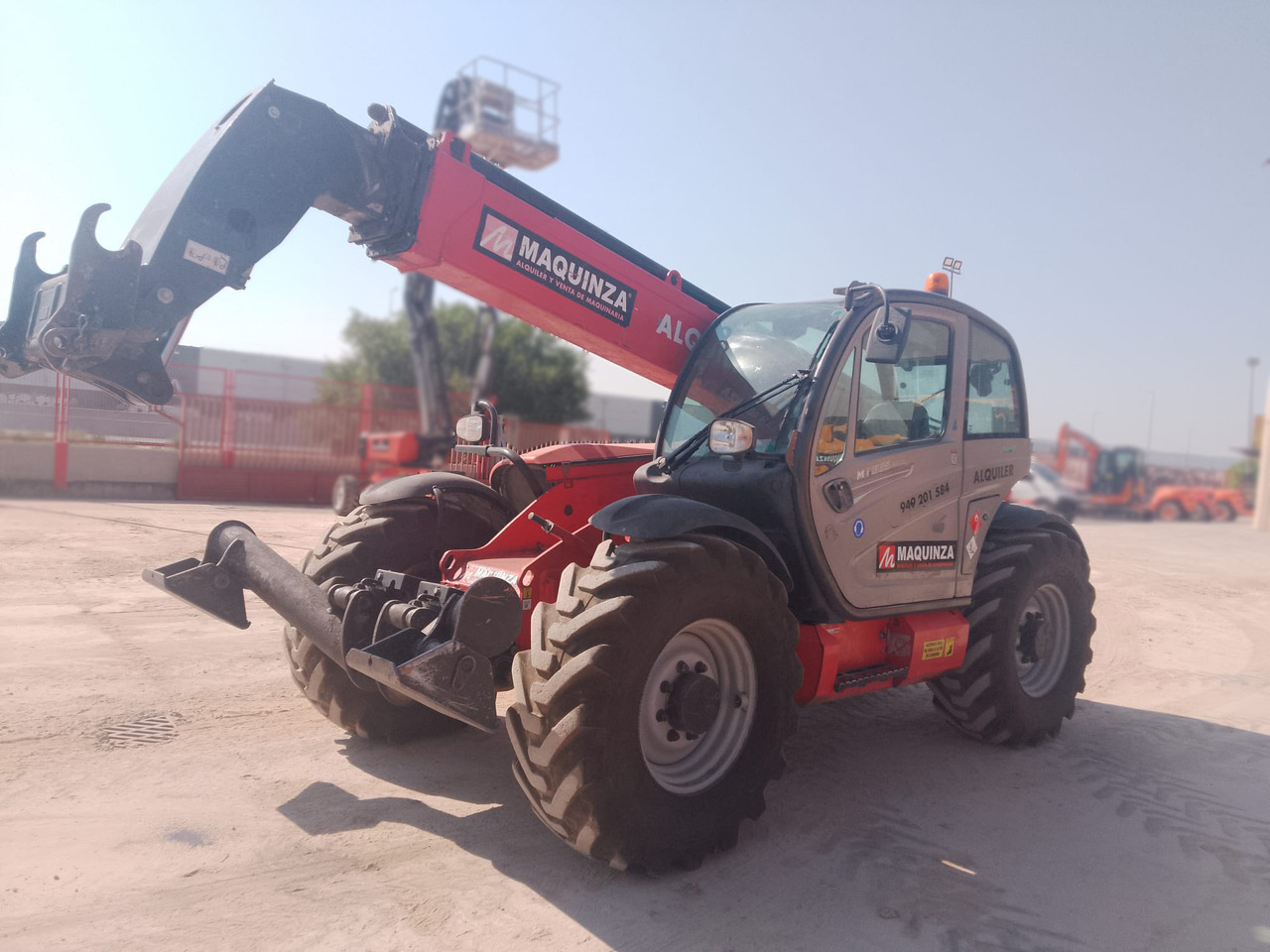 MANITOU MT1335 EASY - Teleskopinis krautuvas: foto 1 MANITOU MT1335 EASY - Teleskopinis krautuvas: foto 1