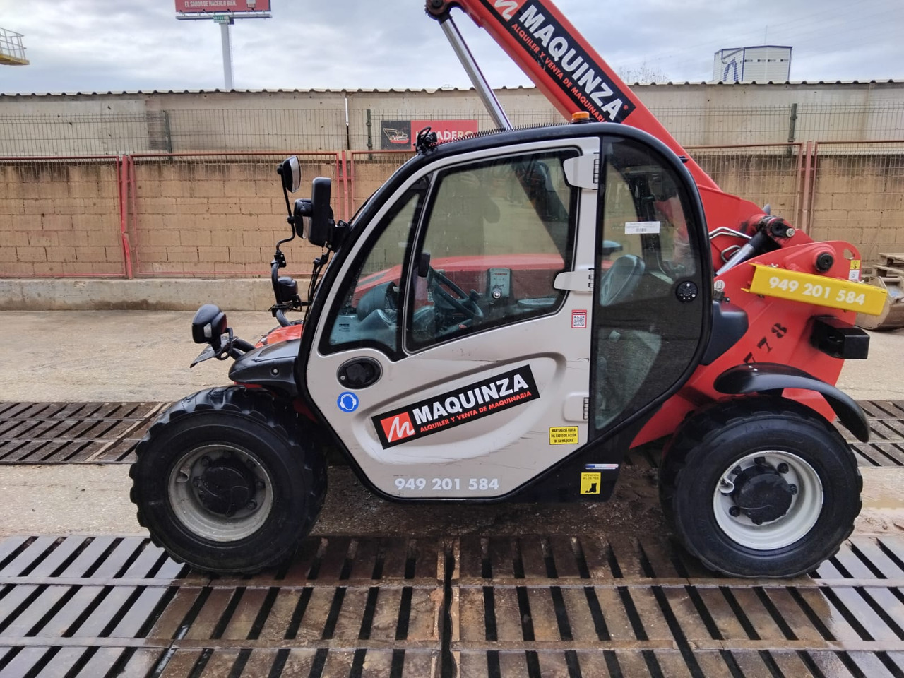 MANITOU MT625 H EASY - Teleskopinis krautuvas: foto 1 MANITOU MT625 H EASY - Teleskopinis krautuvas: foto 1