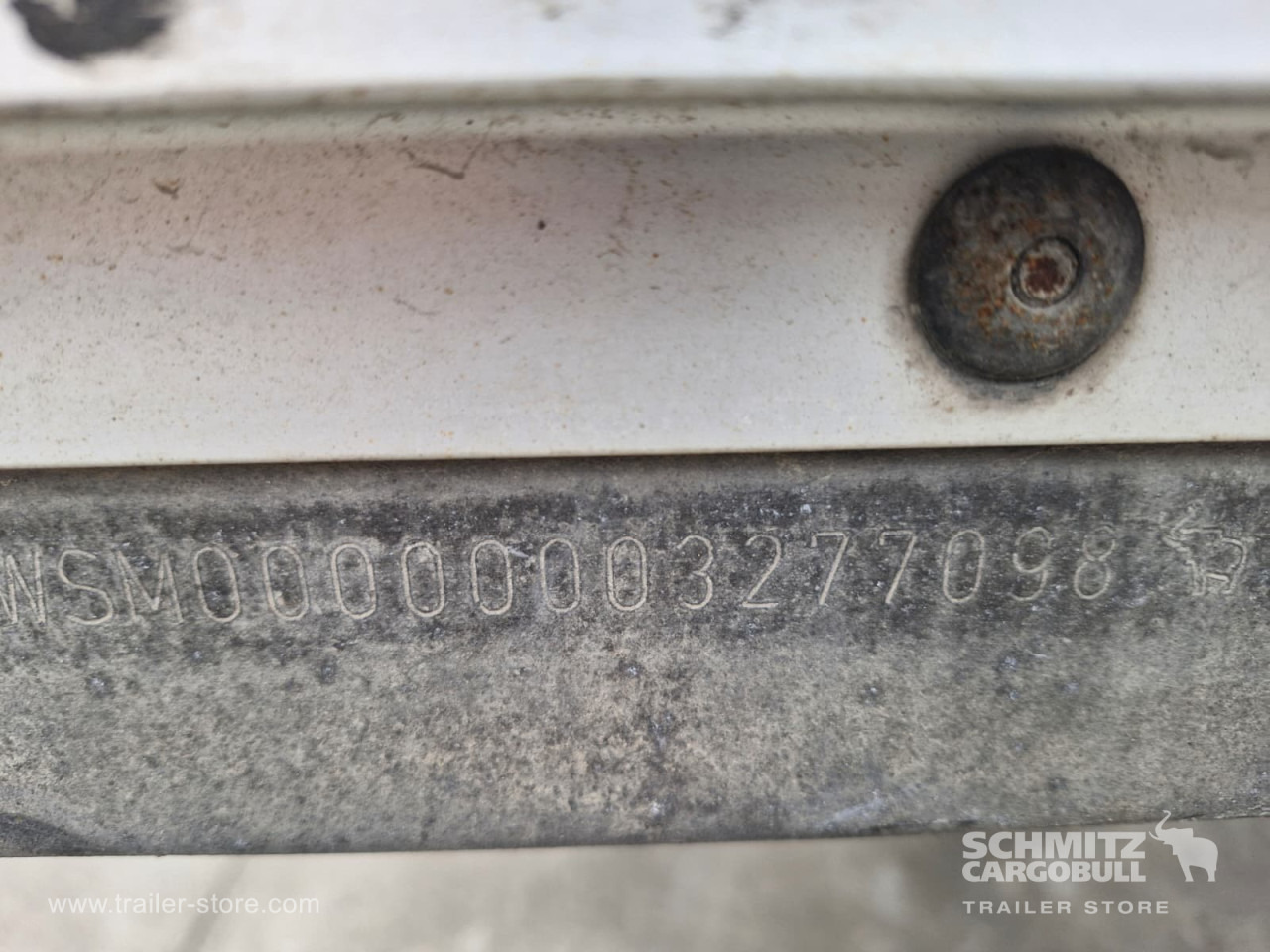 SCHMITZ Curtainsider Mega - Tentinė puspriekabė: foto 4 SCHMITZ Curtainsider Mega - Tentinė puspriekabė: foto 4