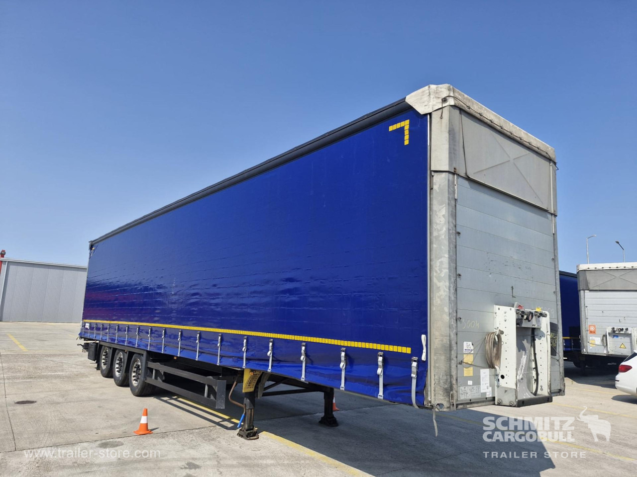 SCHMITZ Curtainsider Varios - Tentinė puspriekabė: foto 1 SCHMITZ Curtainsider Varios - Tentinė puspriekabė: foto 1