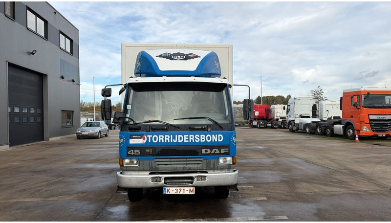 DAF 45 ATI 150 (BELGIAN TRUCK / STEEL SUSP. / LAMES / PERFECT CONDITION / LIFT) - Furgonas sunkvežimis: foto 5 DAF 45 ATI 150 (BELGIAN TRUCK / STEEL SUSP. / LAMES / PERFECT CONDITION / LIFT) - Furgonas sunkvežimis: foto 5