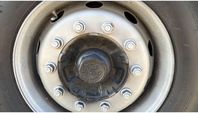 Kögel S 24 (BPW / DISC BRAKES / FREINS DISQUE) - Platforminė/ Bortinė puspriekabė: foto 5 Kögel S 24 (BPW / DISC BRAKES / FREINS DISQUE) - Platforminė/ Bortinė puspriekabė: foto 5