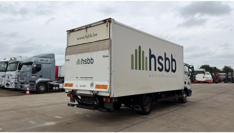 MAN TGL 8.180 (BELGIAN TRUCK / PERFECT CONDITION / MANUAL GEARBOX / LAMES / STEEL SUSP.) - Furgonas sunkvežimis: foto 4 MAN TGL 8.180 (BELGIAN TRUCK / PERFECT CONDITION / MANUAL GEARBOX / LAMES / STEEL SUSP.) - Furgonas sunkvežimis: foto 4