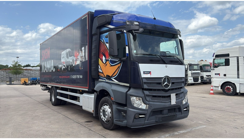 Mercedes-Benz ACTROS 1940 (BE TRUCK / TOP CONDITION / LIFT / AIRCO / BOX 8.06X2.47X2.62) - Furgonas sunkvežimis: foto 3 Mercedes-Benz ACTROS 1940 (BE TRUCK / TOP CONDITION / LIFT / AIRCO / BOX 8.06X2.47X2.62) - Furgonas sunkvežimis: foto 3