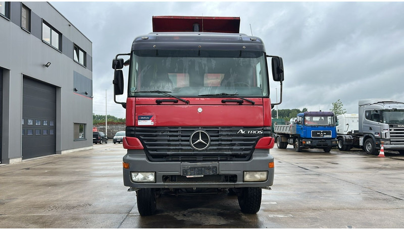 Mercedes-Benz Actros 4143 (BOITE MANUELLE / 8X8 / MANUAL GEARBOX / LAMES / GRAND PONT / BIG AXLE) - Savivartis sunkvežimis: foto 2 Mercedes-Benz Actros 4143 (BOITE MANUELLE / 8X8 / MANUAL GEARBOX / LAMES / GRAND PONT / BIG AXLE) - Savivartis sunkvežimis: foto 2