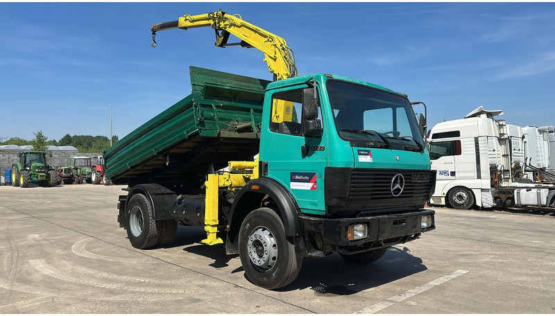 Mercedes-Benz SK 1722 (4X4 / LAMES / GRAND PONT / GRUE / TRES PROPRE / BIG HUB / STEEL SUSP. / V6) - Savivartis sunkvežimis, Sunkvežimis su kranu: foto 3 Mercedes-Benz SK 1722 (4X4 / LAMES / GRAND PONT / GRUE / TRES PROPRE / BIG HUB / STEEL SUSP. / V6) - Savivartis sunkvežimis, Sunkvežimis su kranu: foto 3