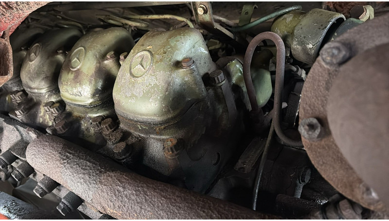 Važiuoklės sunkvežimis Mercedes-Benz SK 2233 (GRAND PONT / V8 AVEC 2X TURBO / BIG AXLE): foto 20