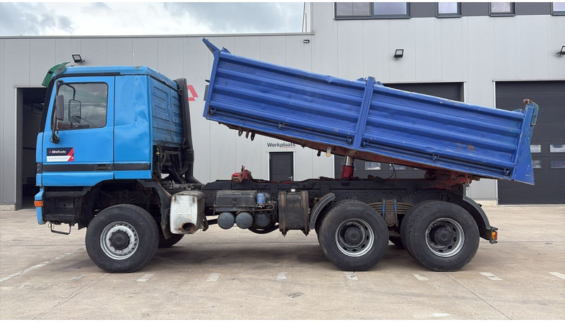 Savivartis sunkvežimis Mercedes-Benz actros 3340 (6X6 / BOITE MANUELLE /MANUAL GEARBOX / 3 PONTS / V6 / MP1): foto 8