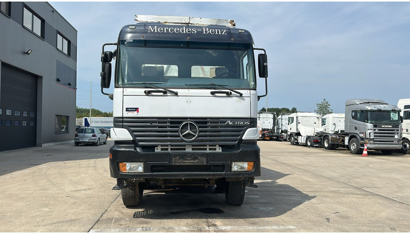 Mercedes-Benz actros 4140 (8X8 / BOITE MANUELLE / MANUAL GEARBOX / LAMES / GRAND PONT / BIG AXLE) - Savivartis sunkvežimis: foto 2 Mercedes-Benz actros 4140 (8X8 / BOITE MANUELLE / MANUAL GEARBOX / LAMES / GRAND PONT / BIG AXLE) - Savivartis sunkvežimis: foto 2