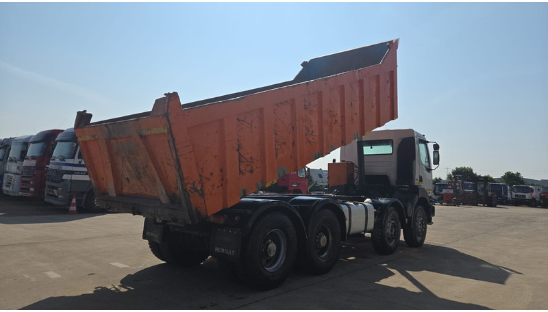 Renault Kerax 370 (PARFAIT ETAT / LAMES / GRAND PONT / BOITE MANUELLE / TRES BON !!) - Savivartis sunkvežimis: foto 5 Renault Kerax 370 (PARFAIT ETAT / LAMES / GRAND PONT / BOITE MANUELLE / TRES BON !!) - Savivartis sunkvežimis: foto 5