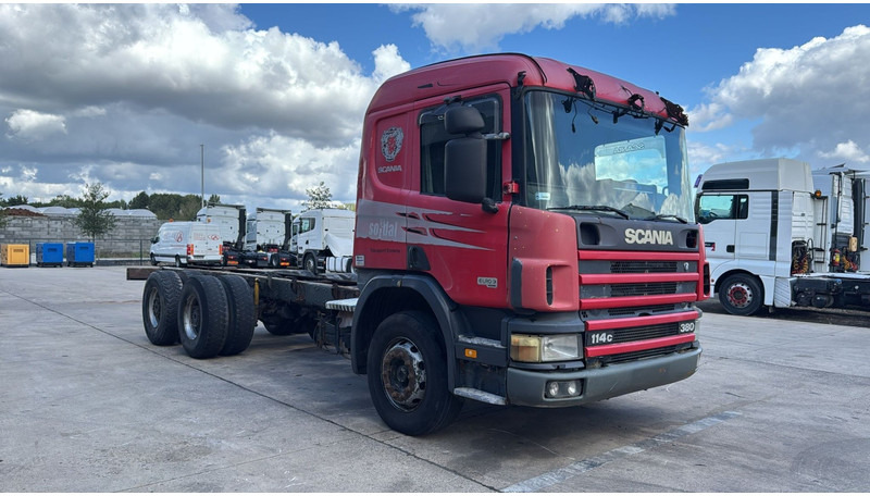 Scania 114 - 380 (6X4 / GRAND PONT / LAMES / BIG AXLE / STEEL SUSP. / BOITE MANUELLE / MANUAL GEARBOX) - Važiuoklės sunkvežimis: foto 5 Scania 114 - 380 (6X4 / GRAND PONT / LAMES / BIG AXLE / STEEL SUSP. / BOITE MANUELLE / MANUAL GEARBOX) - Važiuoklės sunkvežimis: foto 5