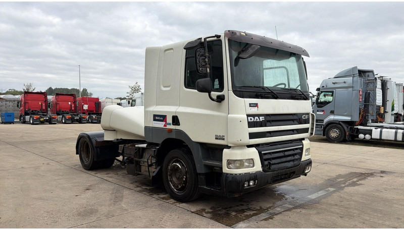 DAF CF 85.460 (BOITE MANUELLE / MANUAL GEARBOX / GOOD CONDITION) - Vilkikas: foto 3 DAF CF 85.460 (BOITE MANUELLE / MANUAL GEARBOX / GOOD CONDITION) - Vilkikas: foto 3