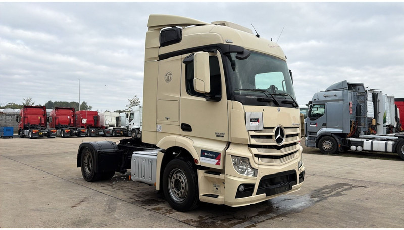 Mercedes-Benz Actros 1845 (PERFECT CONDITION / EURO 5) - Vilkikas: foto 2 Mercedes-Benz Actros 1845 (PERFECT CONDITION / EURO 5) - Vilkikas: foto 2