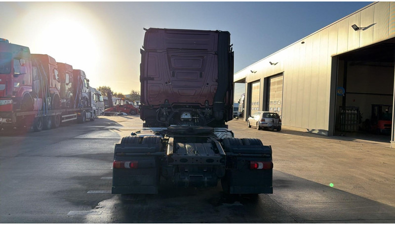 Mercedes-Benz Actros 1845 (RETARDER / GOOD CONDITION / BONNE ETAT) - Vilkikas: foto 5 Mercedes-Benz Actros 1845 (RETARDER / GOOD CONDITION / BONNE ETAT) - Vilkikas: foto 5