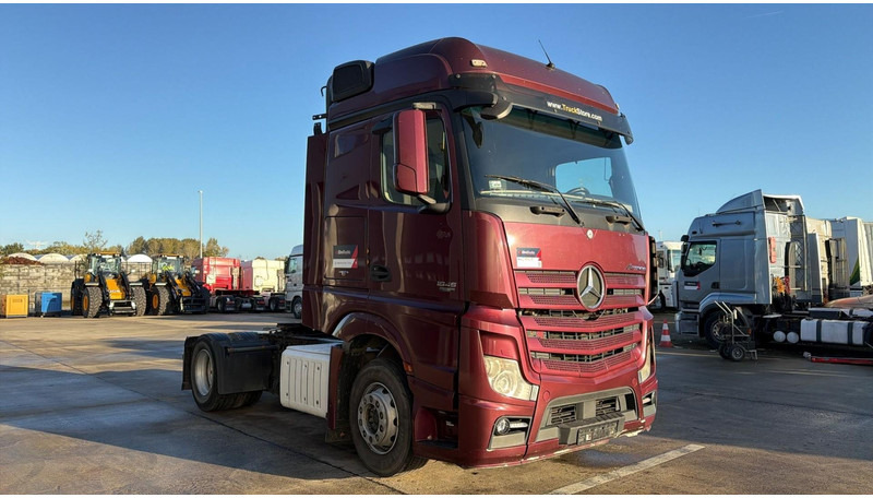 Mercedes-Benz Actros 1845 (RETARDER / GOOD CONDITION / BONNE ETAT) - Vilkikas: foto 3 Mercedes-Benz Actros 1845 (RETARDER / GOOD CONDITION / BONNE ETAT) - Vilkikas: foto 3